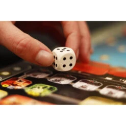 Iello Suspects 24 Iello Suspects -Table Jeux Magasin suspects 6